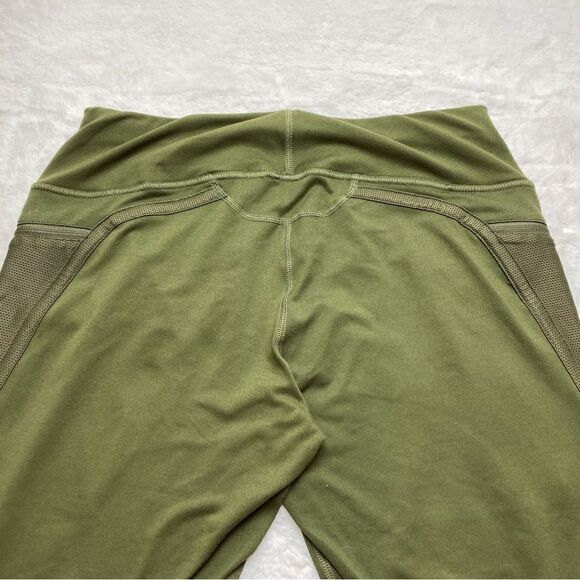 Hylete Olive Green Capri Leggings Size Large - Picture 5 of 10